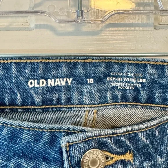 Old Navy |Extra High Rise Sky-Hi Wide Leg,Braid Detail, Medium Wash,Size 18- EUC - Picture 6 of 7